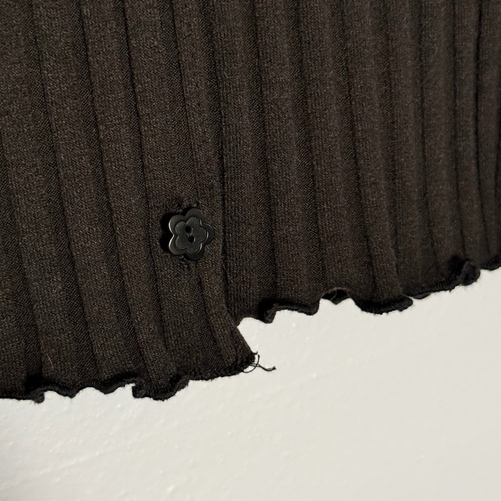 Lisa Says Gah Ribbed Cardigan Black Knit Flower Buttons Lettuce Hem - Small - Picture 3 of 5